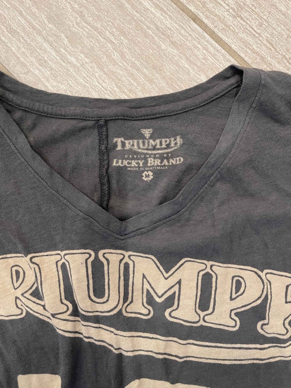 Lucky Brand Triumph Gray 3/4 Length Sleeve Tee - Picture 2 of 3